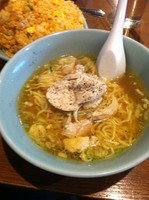 「とろーり　鶏そば」@華龍飯店の写真