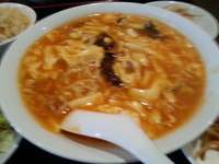 「酸辣湯麺セット(６５０円)」@中国式居酒屋 香楽園 東口店の写真