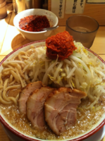 「ラーメン＋赤い奴」@らーめん バリ男 日本橋店の写真