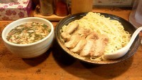 「つけ麺 特盛 900円 + 鶏チャーシュー追加5枚 260円」@鶏の穴の写真