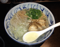 「鶏そば（680円）」@自家製麺 鶏そば 三歩一の写真