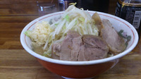 「小ラーメン　ヤサイ少なめ」@ラーメン二郎 新小金井街道店の写真