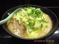 「醤油豚骨（700円）」@麺房's MENBOUSの写真