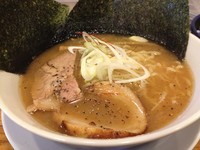 「やまふじらーめん 680円」@らーめん やまふじ 新大阪本店の写真