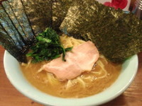 「中盛ラーメン＋のり」@吉祥寺 武蔵家の写真