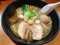 「味玉ら〜めん (700円)」@○寅 麺屋 山本流の写真