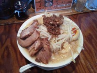 「味噌」@ガツ盛りラーメン バンブル 西浦和店の写真