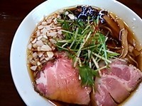 「醤油ラーメン」@らーめん 香澄 阿波座本店の写真