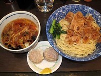 「肉つけ麺580円＋麺中盛50円＋肉しゅうまい130円」@肉厚わんたん麺と手作り焼売 ら麺亭 浅草支店の写真