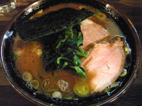 「ラーメン」@神田ラーメン わいず 神田本店の写真