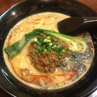 「担々麺(白) 700円」@丸ちゃん食堂の写真