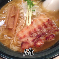 「ラーメン+大盛り+炙りチャーシュー丼」@麺や 雄の写真