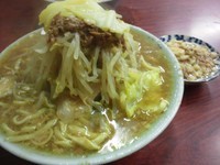 「ラーメン（ヤサイちょいまし、ニンニクアブラ）」@ラーメン富士丸 神谷本店の写真
