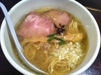 「塩そば」@鶏そば専門店 前略。まるきゅうの写真