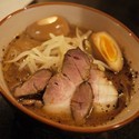 ラーメン並￥750