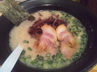 「白豚骨らーめん」@らーめん豚食の写真