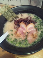 「白豚骨らーめん」@らーめん豚食の写真