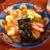 「黒だし　特製ワンタン麺（￥950）」@八雲の写真