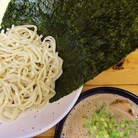 「鶏白湯スープのつけ麺（小）海老粉  750円+肉盛りますよ」@麺屋 玲の写真