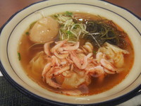 「ぷりぷり海老ワンタン桜海老ラーメン＋味玉」@駿州醤油らーめん 一滴家の写真
