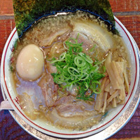 「特製背脂煮干しラーメン」@NIKU×NIBO さいころ 立川店の写真