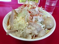 「ラーメン（中）＋辛味＋ネギ増量＋愛情」@ドン-キタモトの写真