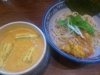 「【期間限定】インドカレーつけ麺（小盛） ￥800」@中華そば 旋の写真