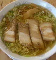 「支那そば 通常麺・690円」@支那そば へいきち 東京日野店の写真