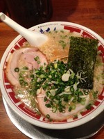 「味噌ラーメン(大)」@屯ちん 新宿店の写真