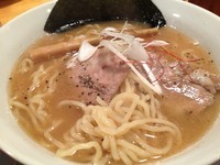 「やまふじらーめん 680円」@らーめん やまふじ 新大阪本店の写真