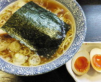 「中華そば＋燻製玉子（１００円）＝７８０円」@中華そば 多賀野の写真