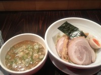 「濃厚 鶏つけそば」@吉田商店の写真