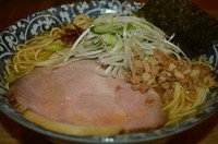 「鶏塩ラーメン大盛り　820円」@らーめん マル汁屋の写真