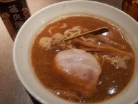 「赤味噌らーめん」@味噌らーめん みつか坊主 大阪空港本店の写真