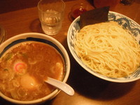 「つけ麺大＋大辛味＋味玉」@大勝軒 十五夜 新宿御苑店の写真