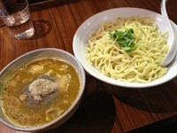「【2月の限定】とりにぼつけ麺あつもり（大）、850円」@中華そば 伝堂の写真