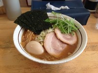 「特製魚介豚骨らーめん 中盛  ¥950」@麺屋 くおんの写真