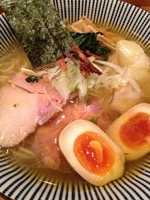 「特製塩そば(細麺)￥９８０」@饗 くろ㐂の写真