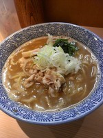 「鶴嶺峰らー麺700円」@らー麺土俵 鶴嶺峰の写真