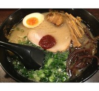 「自分仕立てラーメン：750円」@康竜 那覇松山店の写真
