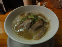 「ぺぺ白湯」@ぺぺらーめんの写真