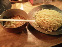 「辛みつけ麺」@つけ麺屋 やすべえ 秋葉原店の写真