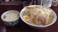 「味噌ラーメン+ライス（750円+100円）」@ラーメン ひかりの写真