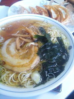「ラーメン＋大盛り＋餃子」@天の川の写真