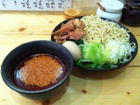 「広島風つけめん（200g ２辛）」@麺屋 まつきの写真
