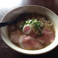 「鶏にぼしそば」@麺屋 NOROMAの写真