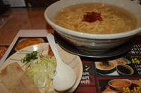 「本塩ラーメン中盛り（2玉）　750円」@麺匠 やまちャんの写真