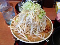「富士ラーメン・味噌・ヤサイマシ（８５０円）」@優勝軒 熊谷総本店の写真
