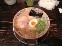 「昔ラーメン」@大砲ラーメン 天神今泉店の写真