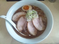 「チャーシューメン 醤油 大盛」@よなやの写真